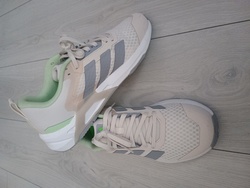 Buty Adidas Training