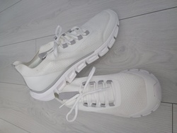 Sneakersy Jako