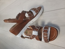 Sandały na Koturnie Marco Tozzi