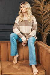 Sweter Damski Model 70042 Beige - PeeKaBoo