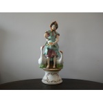 Ogromna figura Capodimonte. 67 cm