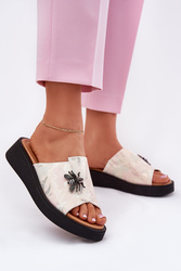 Sandał Klapki Model Vinceza 66752 Beige - Step in style